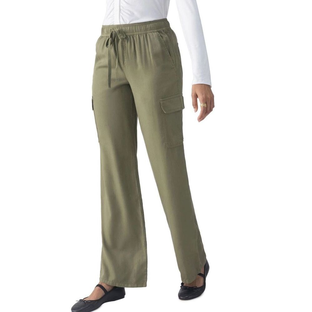 Social Standard by Sanctuary Women's Cargo Pant Size M Green